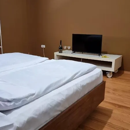 Апартаменты Relax Siofok-sosto Шиофок